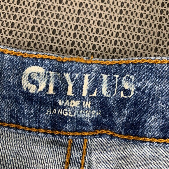 Stylus Womens Size 31/12 Blue Boyfriend Crop Jeans Light Wash Distressed Denim - Picture 11 of 12